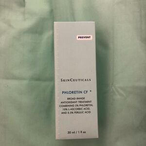 SkinCeuticals Phloretin CF Serum in Light Blue